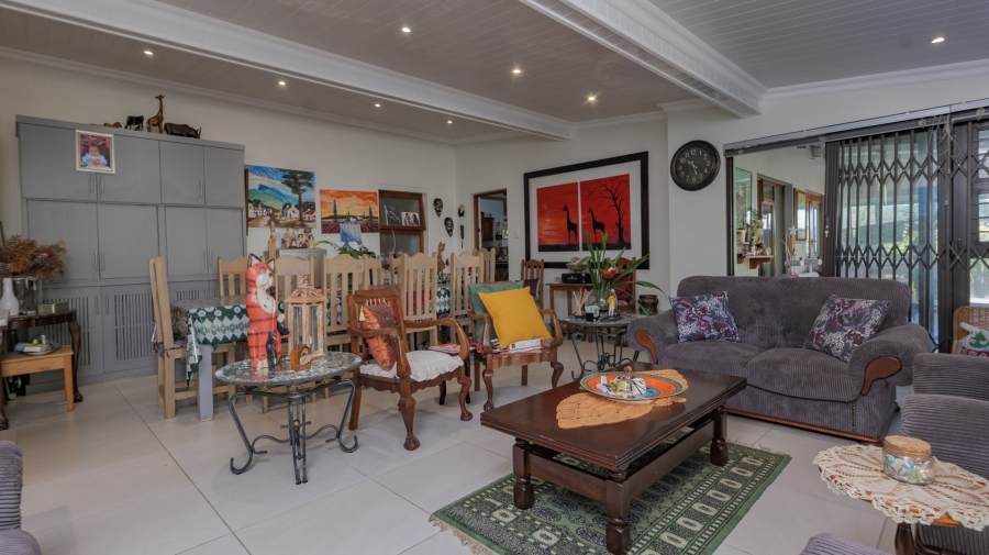 5 Bedroom Property for Sale in Bredasdorp Western Cape